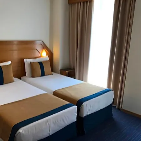 Do Chile Hotel 3*