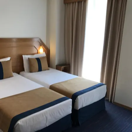 Do Chile Otel Lisboa