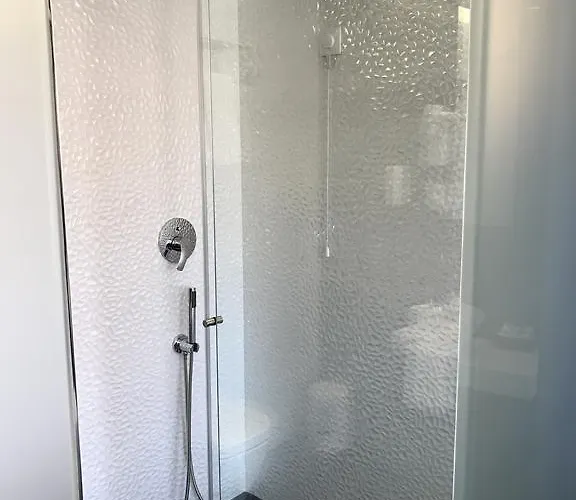 ホテル ド チリ 3*