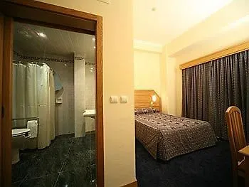 ド チリ リスボン